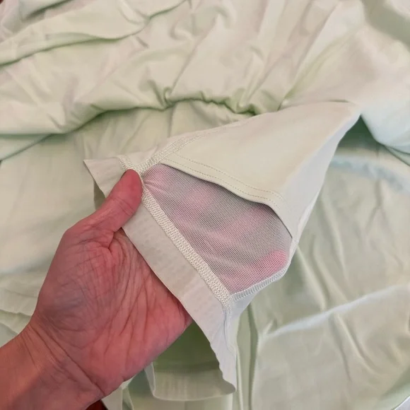 Lululemon Green Court Rival Hi Rise Skirt Sz 6 - Picture 12 of 16